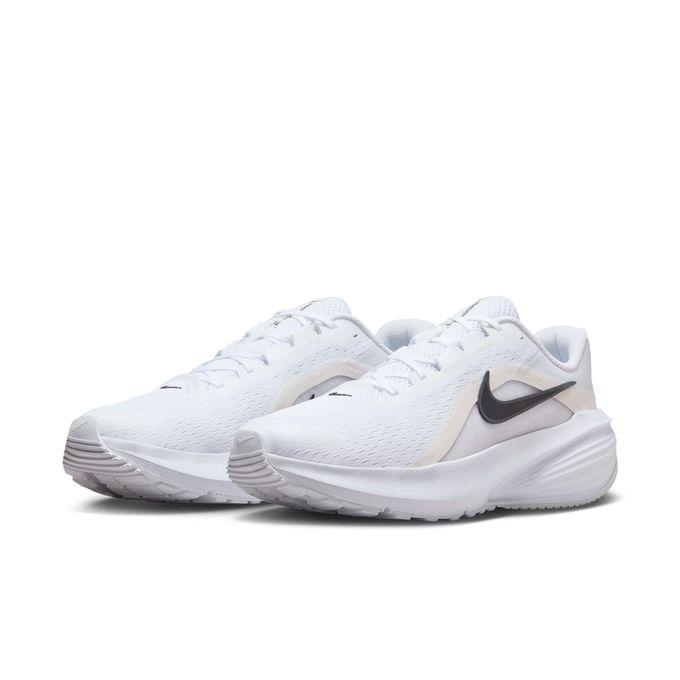 NikeTriaxSpeed50Regularバウワーマンシリーズ未使用品不動 NIKE（ナイキ） ランニングシューズ メンズ 26SP ダウンシフター 14