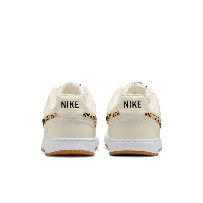 NIKE（ナイキ） スニーカー レディース 26SP コートビジョン HF9552