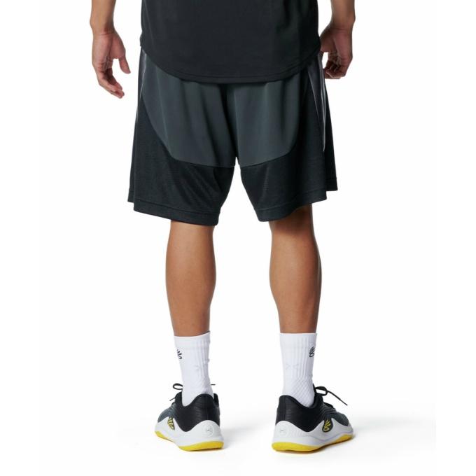 UNDER ARMOUR（アンダーアーマー） バスケットボール ハーフパンツ