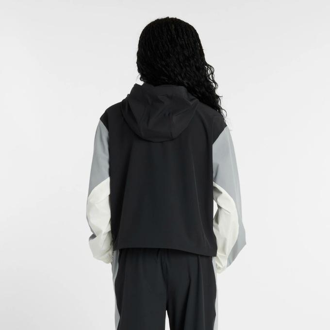 New Balance（ニューバランス） ウインドブレーカー ジャケット