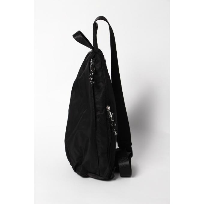 OUTDOOR PRODUCTS（アウトドアプロダクツ） ボディバッグ ロゴプリント