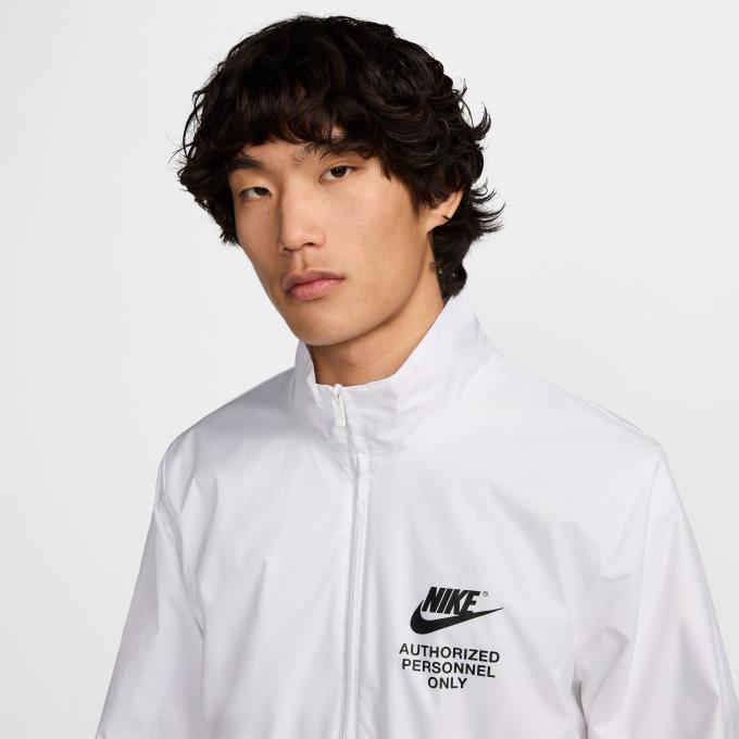 NIKE（ナイキ） ウインドブレーカー ジャケット メンズ MCF XAPNL