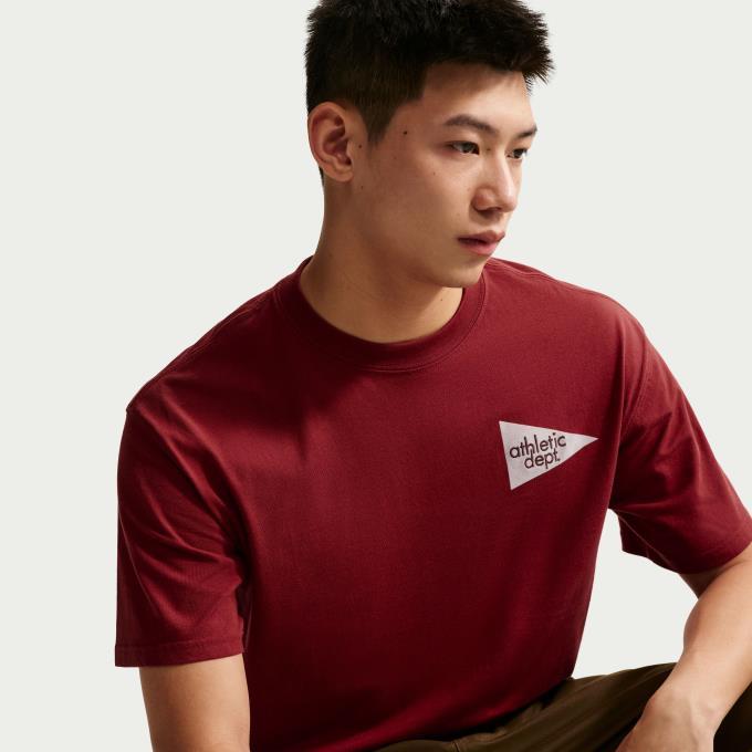 NIKE（ナイキ） Tシャツ 半袖 メンズ NSW CLBRT BRN ルーズ T IR4946
