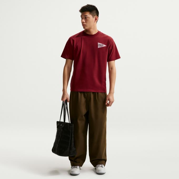 NIKE（ナイキ） Tシャツ 半袖 メンズ NSW CLBRT BRN ルーズ T IR4946