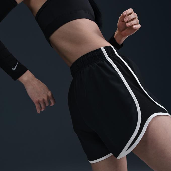 NIKE（ナイキ） ショートパンツ レディース テンポ DF MR 3SP HM6097