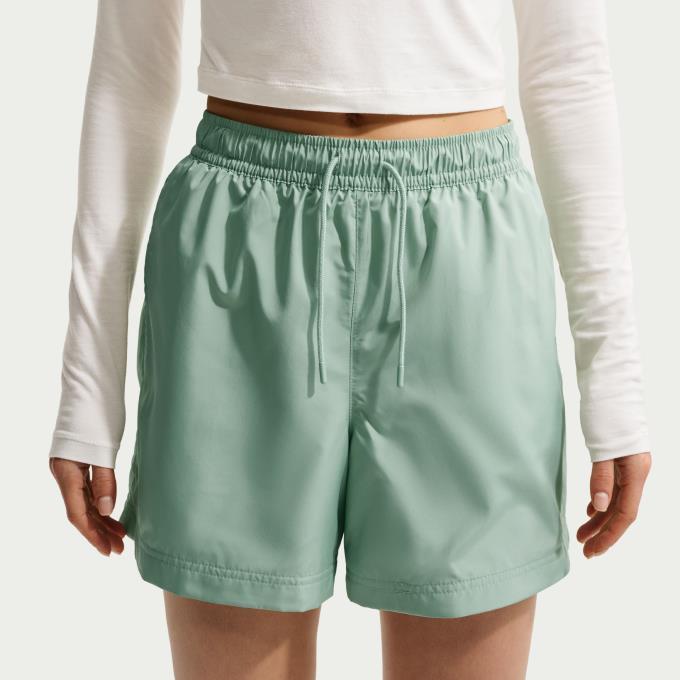 NIKE（ナイキ） ショートパンツ レディース L NSW ESSNTLウーブン