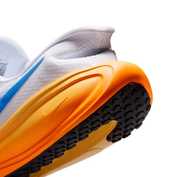 NIKE（ナイキ） ランニングシューズ メンズ 26SU レボリューション8