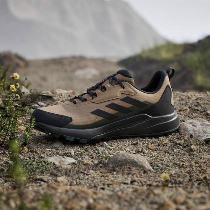 adidas（アディダス） トレッキングシューズ 防水 ローカット メンズ