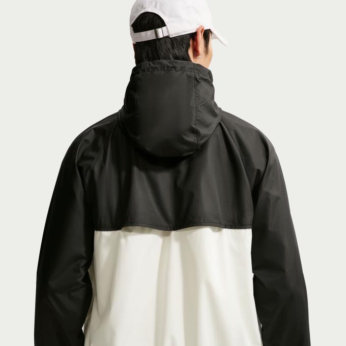 NIKE（ナイキ） ウインドブレーカー ジャケット メンズ LND WRフード