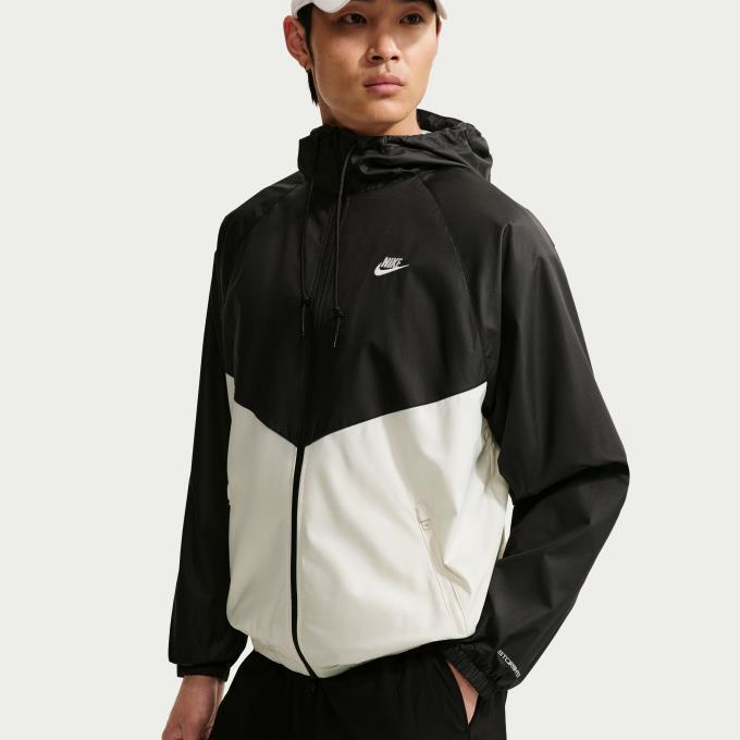 NIKE（ナイキ） ウインドブレーカー ジャケット メンズ LND WRフード