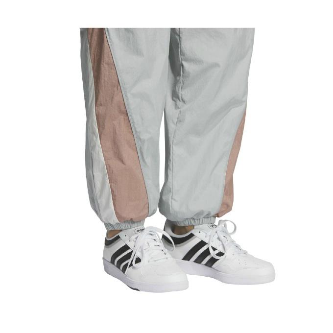 adidas（アディダス） ウインドブレーカー上下セット レディース