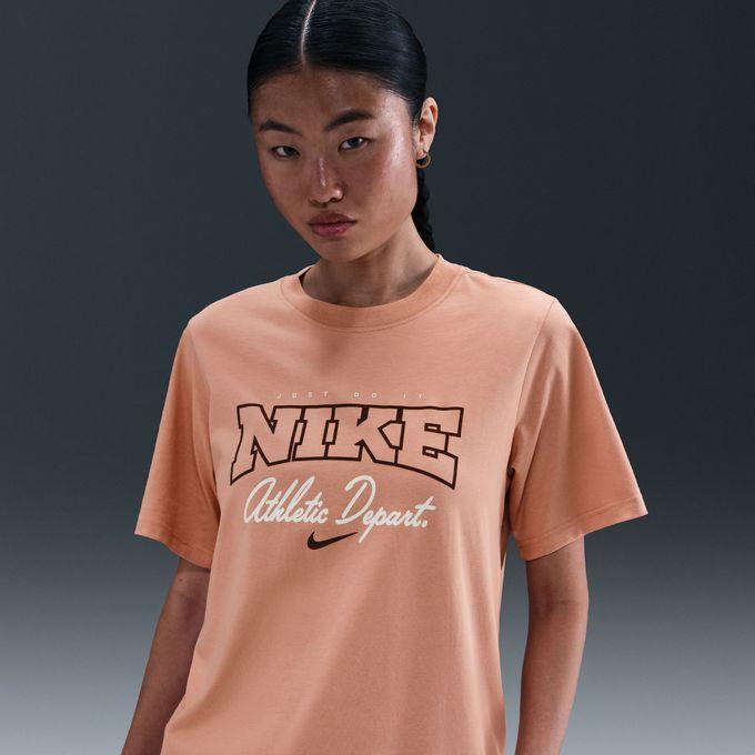 レア　レディーガガ　ステファニージャーマノッタ　半袖tシャツ フランス製 NIKE（ナイキ） 【メール便送料無料】 Tシャツ 半袖 レディース NSW