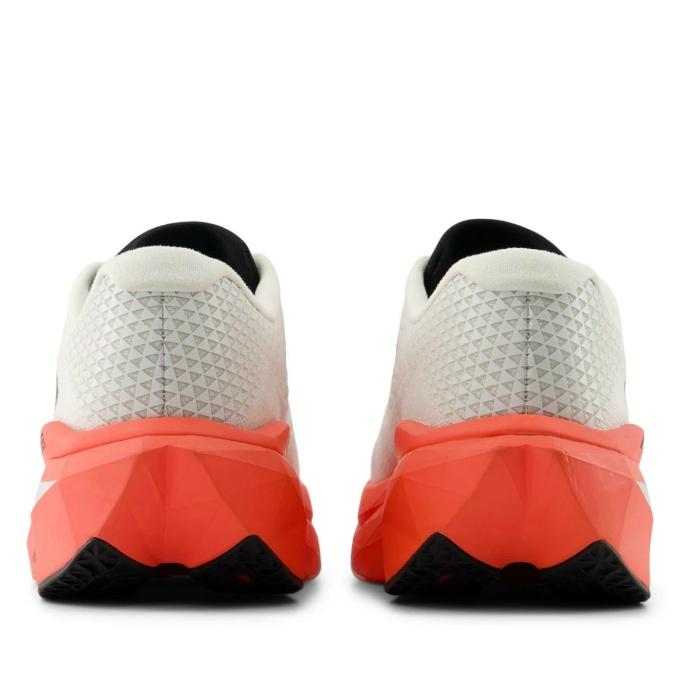 New Balance（ニューバランス） ランニングシューズ メンズ フューエル