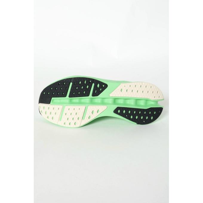 オン(On) ランニングシューズ レディース クラウドサーファー マックス