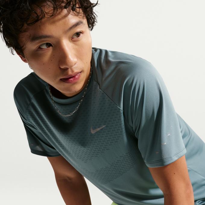 NIKE（ナイキ） ランニングウェア Tシャツ 半袖 メンズ DFADV