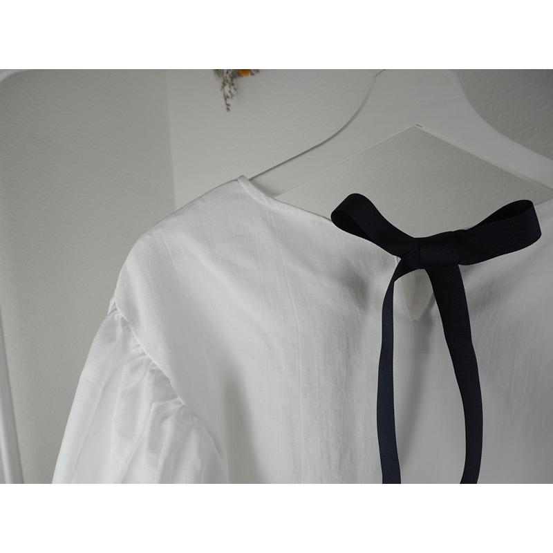 パフスリーブバックリボンブラウス レディース トップス ブラウス ホワイト リボン カジュアル 大人可愛い 春 キッズ 90 100 110 1 130 Tbl0030 Bl0013 Ranie 通販 Yahoo ショッピング