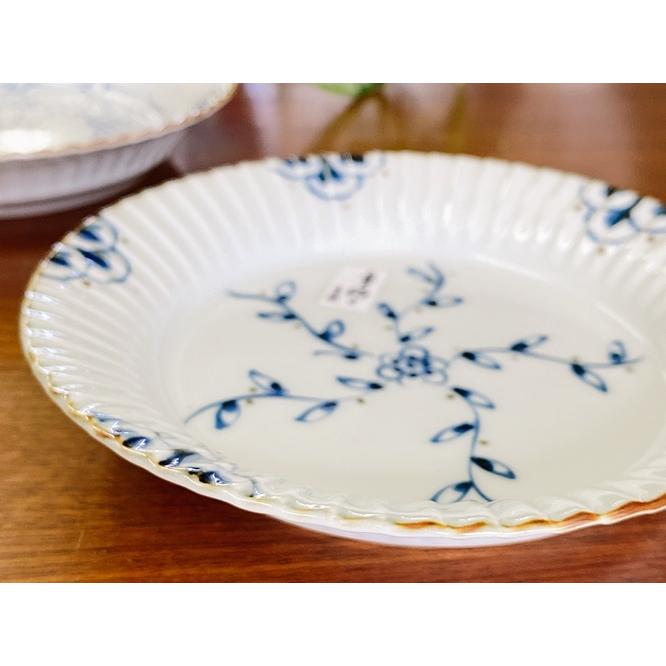 石丸陶芸 生活応援価格！和食器 有田焼 つる花唐草 渕彫皿 取り皿 銘々