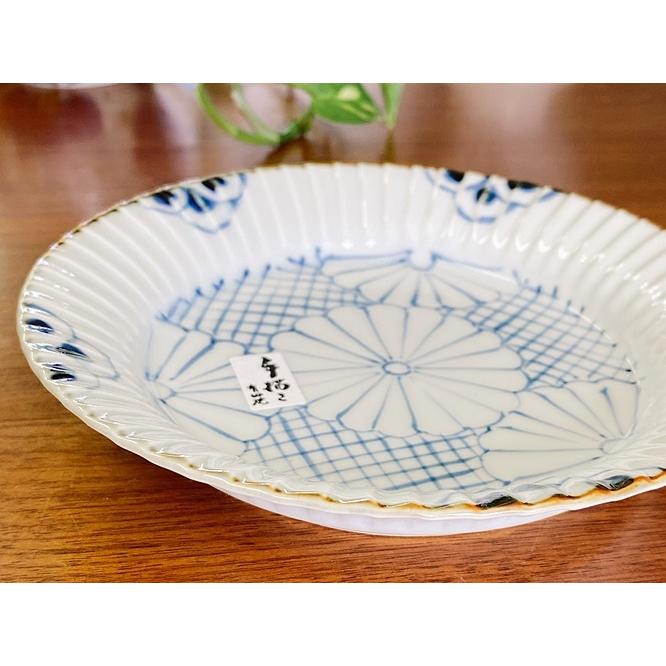 石丸陶芸 生活応援価格！和食器 有田焼 菊紋 渕彫皿 取り皿 銘々皿 丸