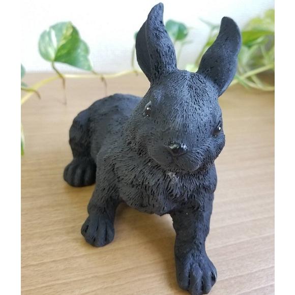 23年うさぎ年 干支 卯年 横浜炭物語 Rabbit おすわりうさぎ 置き物 プレゼント 消臭 インテリア 欠品時約1ヶ月程度 陶磁器と雑貨himetomaro 通販 Yahoo ショッピング