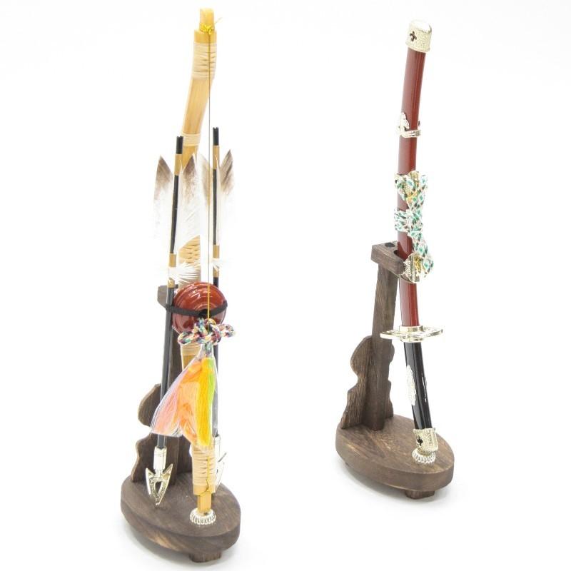 更にお値下❗️伝統的五月人形の御弓太刀揃え　金色の刀60cm　美品保管品　送料込 弓太刀】7号 弓太刀 鎖（くさり）1本矢【高さおよそ21cm】弓太刀 弓