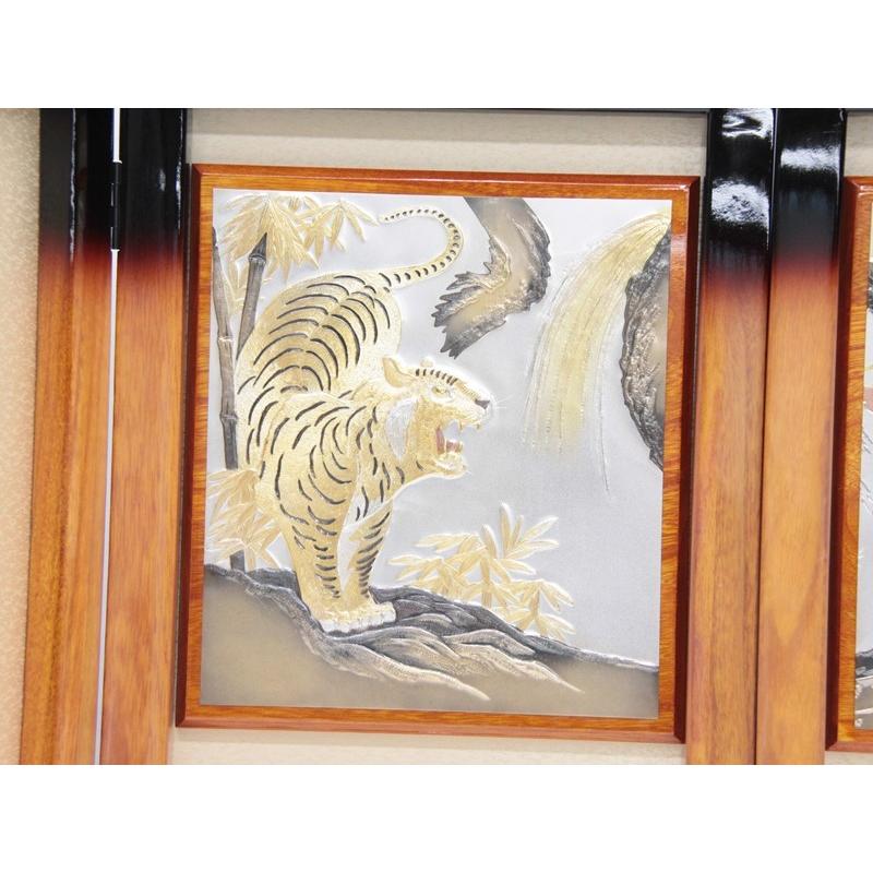 五月人形　金屏風　23号 アウトレット品 五月人形五月屏風 屏風のみ 23号 雫柄 彫金龍虎 承明