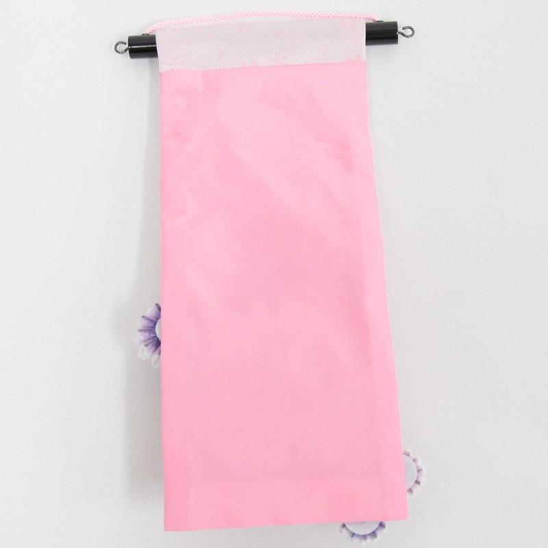 名前旗　yu-chan 名前旗 つまみ細工花 赤 ピンク糸刺繍文字 （小） スタンド付き