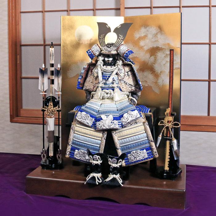 ひなせい 五月人形 鎧飾り おしゃれ / 12号 段織り鎧 青 5月 ひなせい 五月人形 鎧飾り おしゃれ / 12号 段織り鎧 青 5月