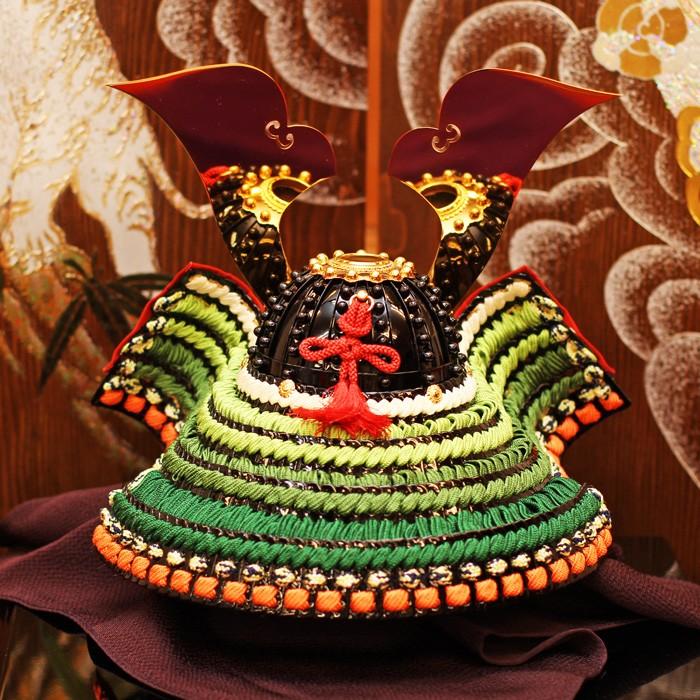 ひなせい 五月人形 おしゃれ コンパクト飾り / 1/3 源義経 緑 加藤鞆美