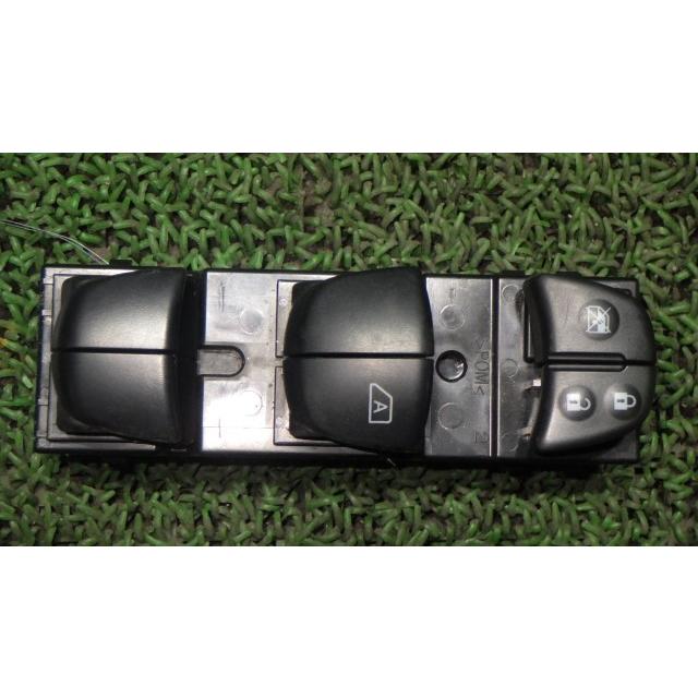 シルフィ DBA-TB17 パワーウインドウスイッチ   25401-3SB0C 中古 | シルフィ