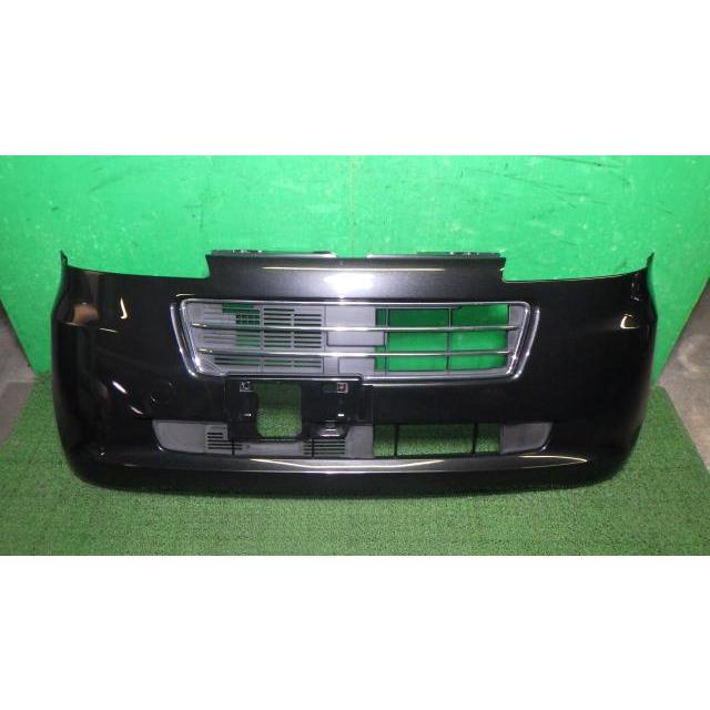 タントエグゼフロントバンパーブラック中古