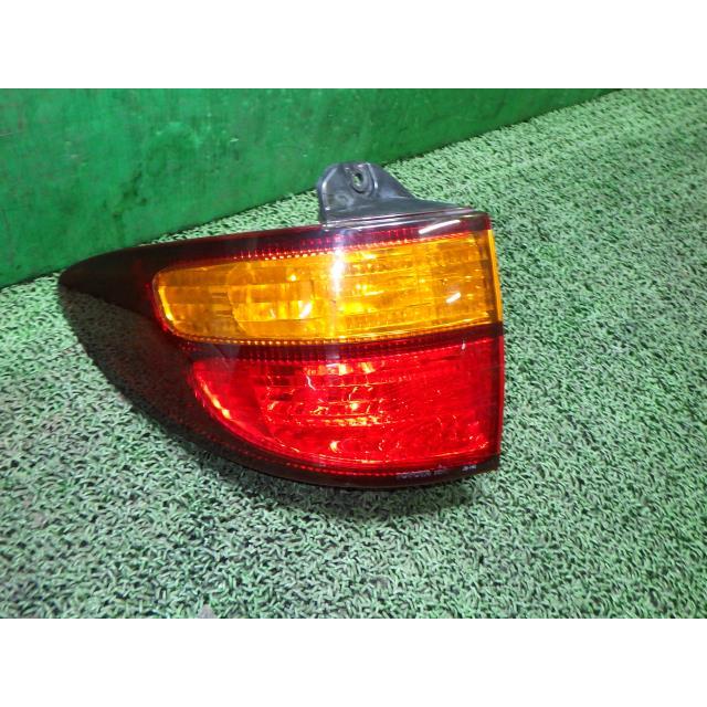 エスティマ GH-MCR30W 左テールランプ ICHIKO 28-140 中古 | エスティマ | 02