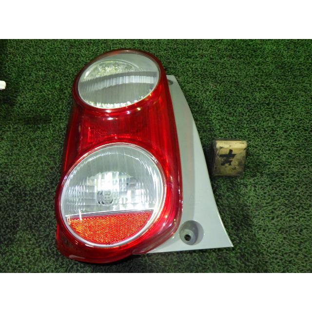 ブーン DBA-M600S 左テールランプ X07 コイト 220-51004 | ブーン