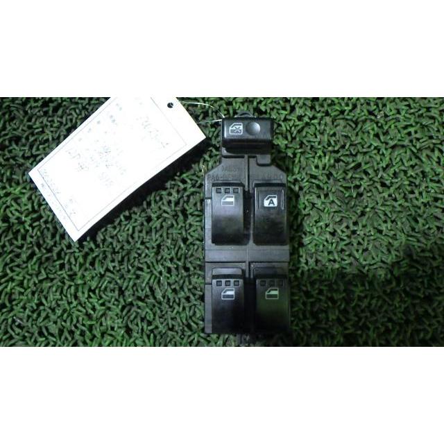 ハイゼットアトレ ABA-S321G パワーウインドウスイッチ   84820-B5050 中古 | アトレー