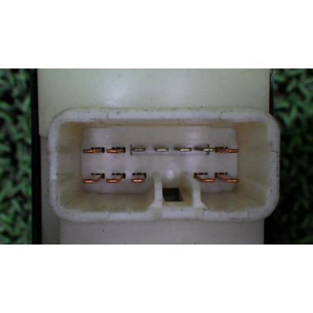 ハイゼットアトレ ABA-S321G パワーウインドウスイッチ   84820-B5050 中古 | アトレー | 02