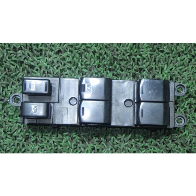 インプレッサ DBA-GH2 パワーウインドウスイッチ   83071FG000 中古 | 