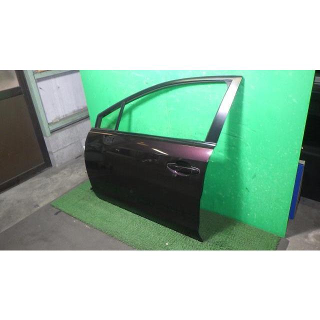 インプレッサ DBA-GJ6 左フロントドア G3U   60009FJ109P 中古 |  | 05