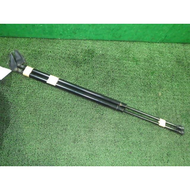 エルグランド UA-E51 バックドアダンパー 2Y4 | エルグランド