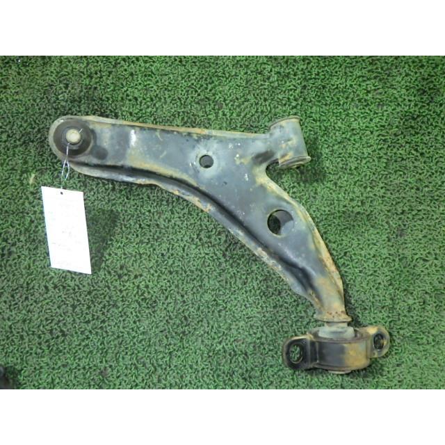 プレオ GD-RV1 左フロントロアアーム 821  中古 | 