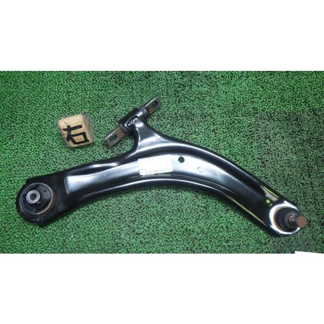 エクストレイル DBA-T31 右フロントロアアーム   54500-JG00B 中古 | エクストレイル