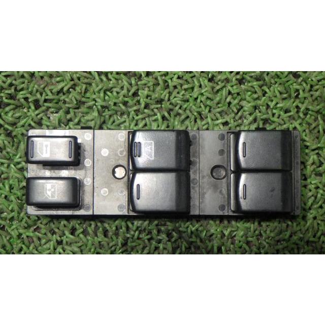 エクストレイル DBA-T31 パワーウインドウスイッチ   25401-JG05B 中古 | エクストレイル