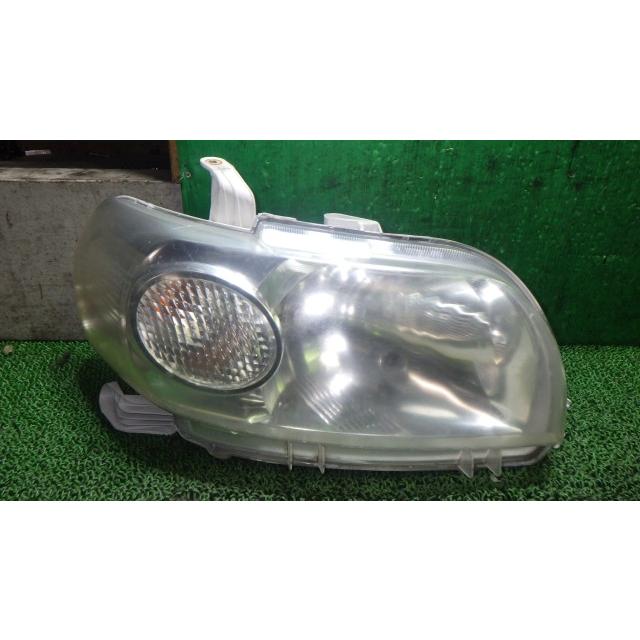 ポルテ CBA-NNP10 右ヘッドランプ KOITO 52-128 81130-52550 中古