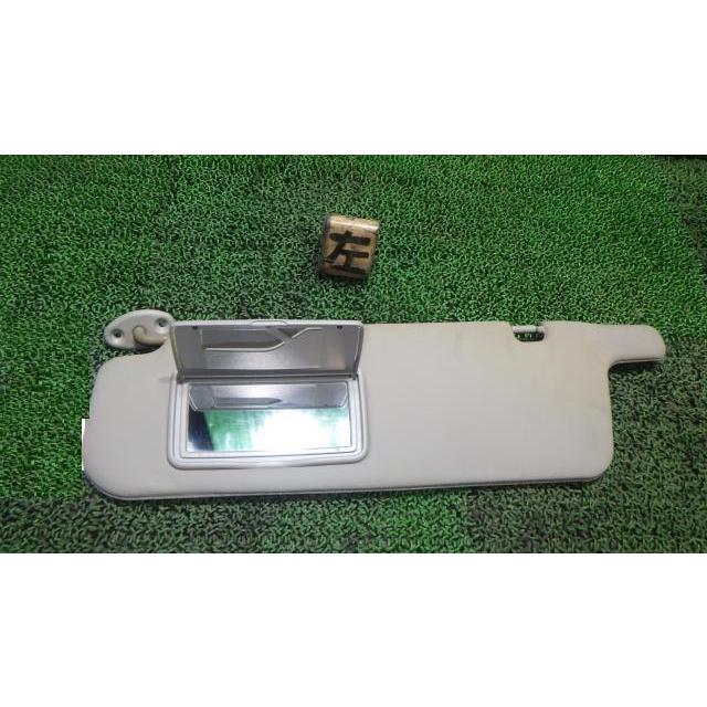 エスティマ GH-ACR40W サンバイザー   74320-28510-B1 中古 | エスティマ | 01