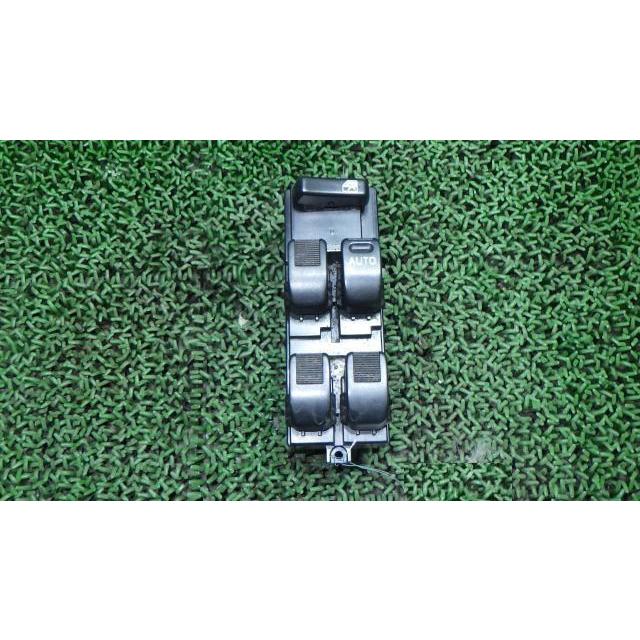 ハイゼットアトレ GF-S230G パワーウインドウスイッチ   84820-97501 中古 | アトレー