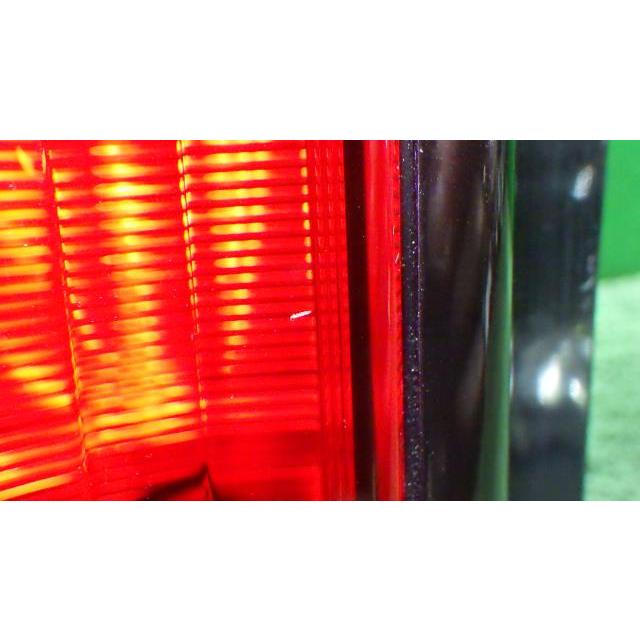 ムーヴ DBA-L175S 左テールランプ ICHIKO  81560-B2190-D1 中古 | ムーヴ | 06