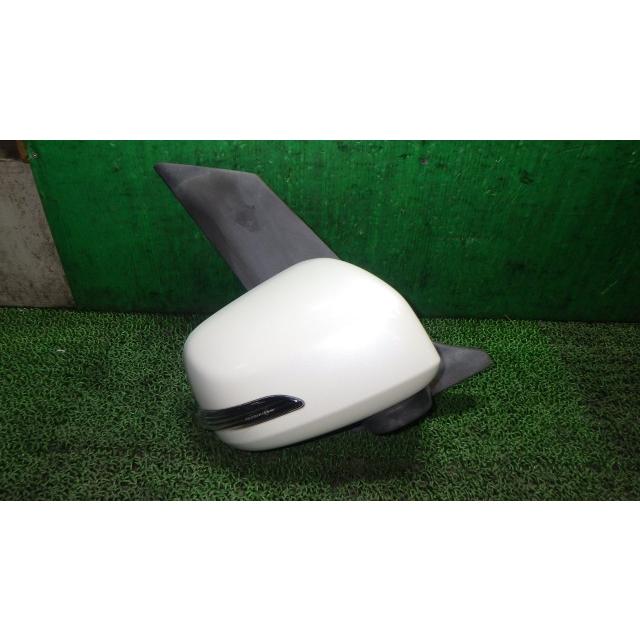 タントエグゼ DBA-L455S 右サイドミラー W24   87910-B2B40 中古 | タント