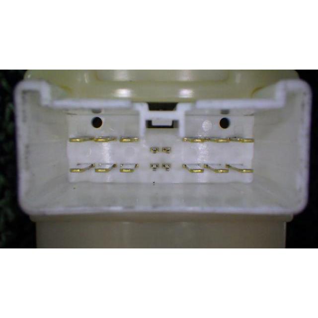 タント DBA-L375S パワーウインドウスイッチ   中古 | タント | 02