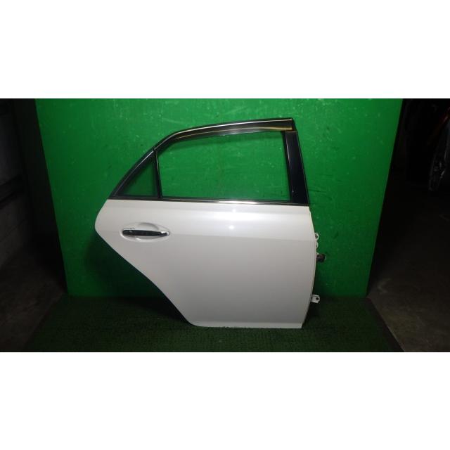 マークX マークX DBA-GRX120 右リアドア 062 67003-22450 中古 : 株式