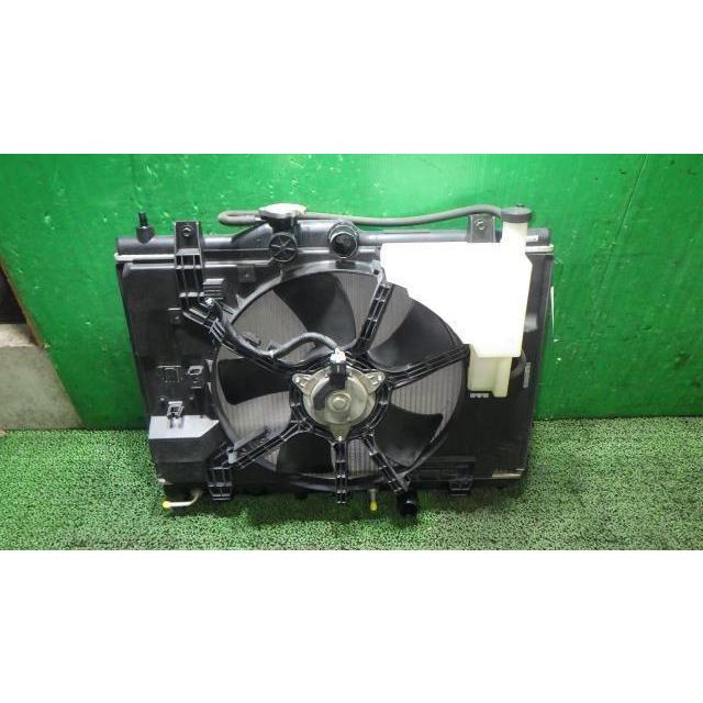 ウイングロード DBA-Y12 ラジエータ   21460-ED000 中古 |  | 01