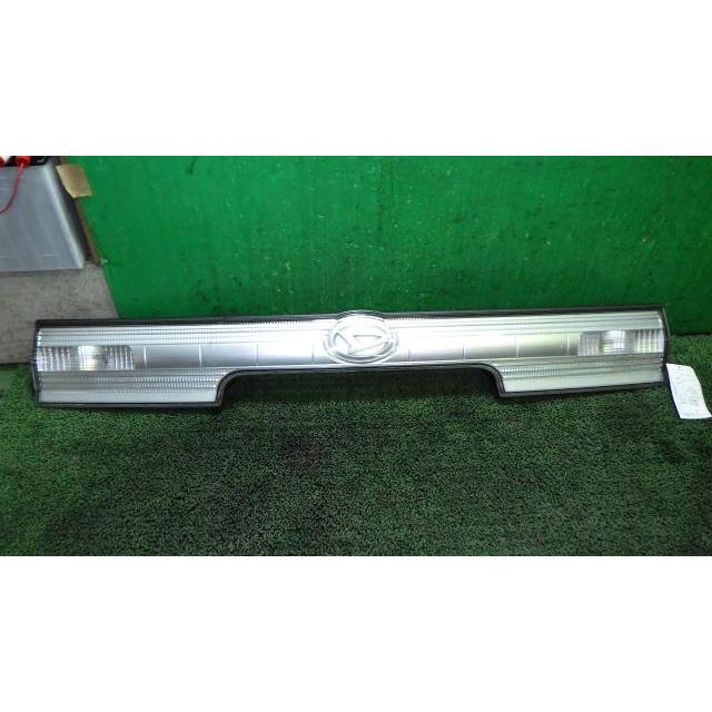 タント DBA-L375S リアフィニッシャーパネル  ICHIKO D068 中古 | タント