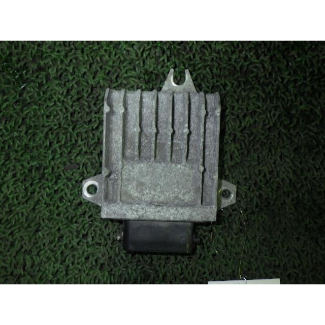 プレマシー DBA-CWEFW ミッションコンピューター  ミツビシ LFEP-18-9E1F中古 | 